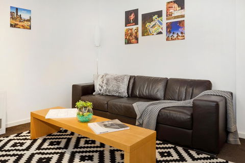 Melbourne Villa - Holiday Find 3