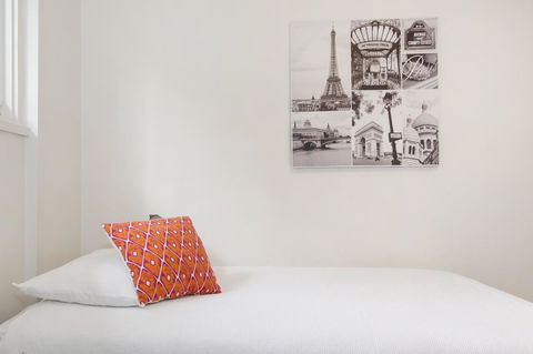 Melbourne Villa - Holiday Find 33