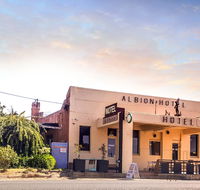Albion Hotel and Motel Castlemaine - Holiday Find