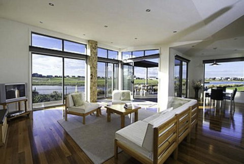 19 Glen Eagles Close - Holiday Find 0