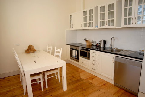 Cape Nelson Lighthouse - Holiday Find 26