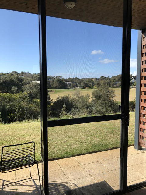 St Georges Moonah Links - Holiday Find 13