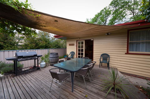 National Hotel Complex Bendigo - Holiday Find 7