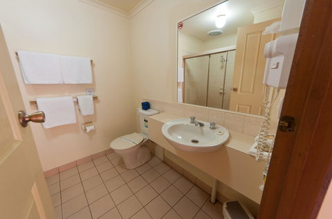 National Hotel Complex Bendigo - Holiday Find 42