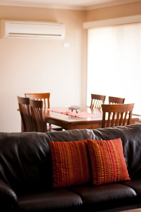 National Hotel Complex Bendigo - Holiday Find 34