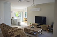 Book Horsham Accommodation Vacations Holiday Find Holiday Find