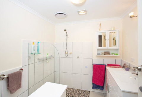 Austral Place 88 Via Merri River - Holiday Find 20