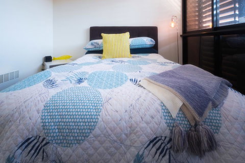 Waterfront Apt 234 Marinaquays - Holiday Find 19