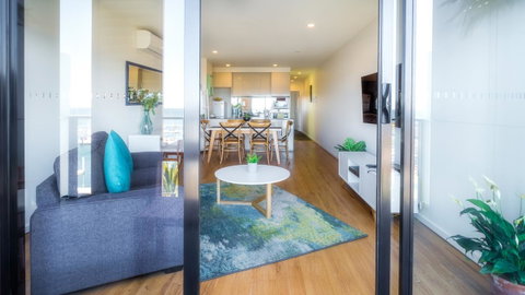 Waterfront Apt 234 Marinaquays - Holiday Find 8