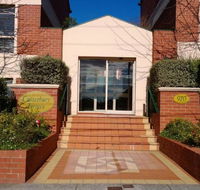 Australian Home Away  Box Hill 2 Bedroom - Holiday Find