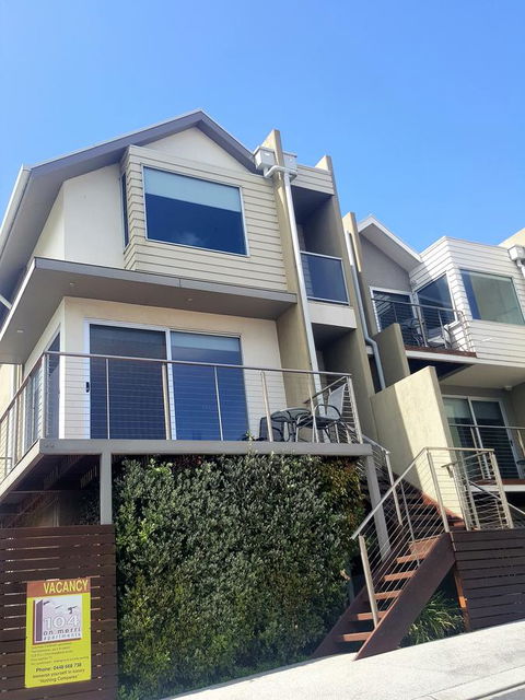 104 On Merri Apartments - Holiday Find 12