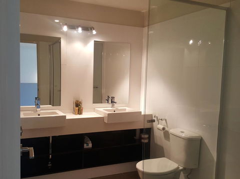 104 On Merri Apartments - Holiday Find 23