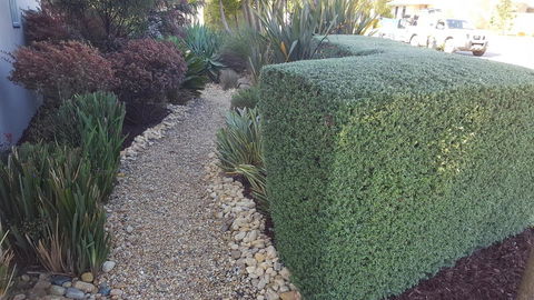 Saltwater Breeze Retreat - Holiday Find 32