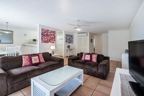 Sunseeker Holiday Apartments - Holiday Find 41