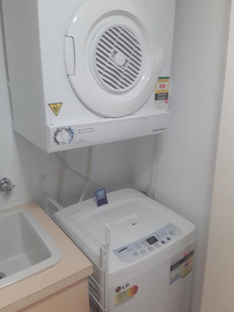 Sunseeker Holiday Apartments - Holiday Find 13