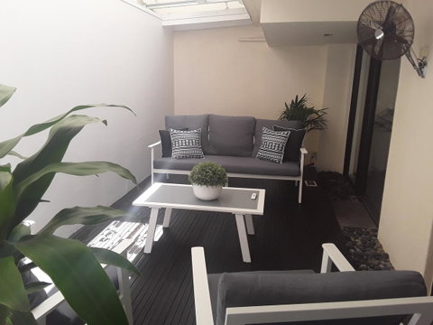 Sunseeker Holiday Apartments - Holiday Find 12