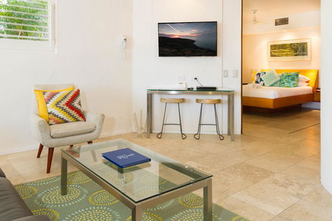 Noosa Blue Resort - Holiday Find 31