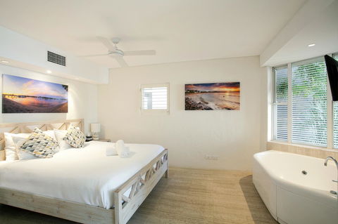 Noosa Blue Resort - Holiday Find 7