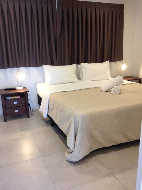 Chez Noosa Resort Motel - Holiday Find 13