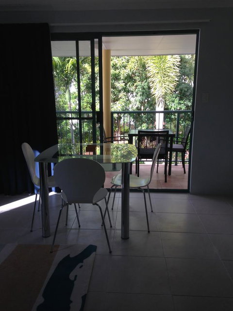 Chez Noosa Resort Motel - Holiday Find 21