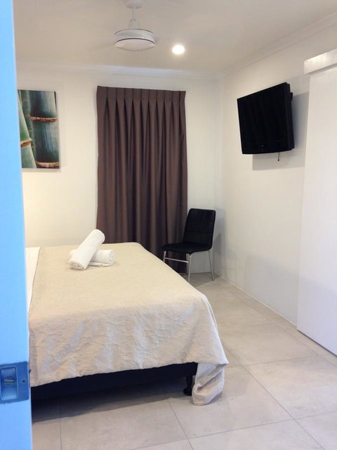 Chez Noosa Resort Motel - Holiday Find 12