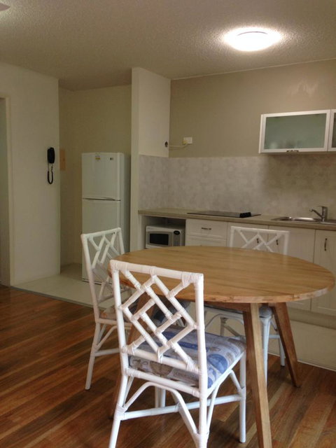 Chez Noosa Resort Motel - Holiday Find 33