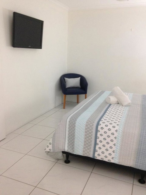 Chez Noosa Resort Motel - Holiday Find 26