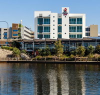 BEST WESTERN PLUS Lake Kawana Hotel - Holiday Find