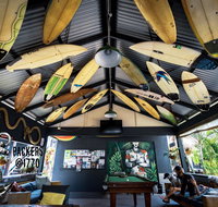 Backpackers at 1770 - Holiday Find