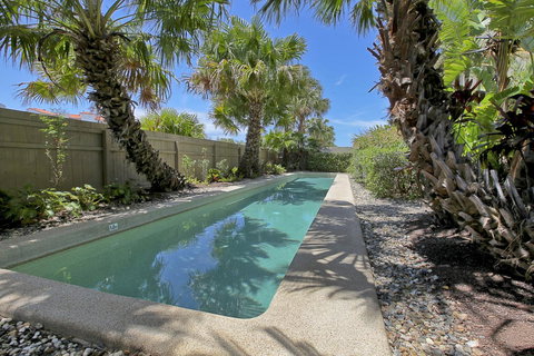 The Mirage Resort Alexandra Headland - Holiday Find 7