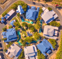 Edge on Beaches - Holiday Find