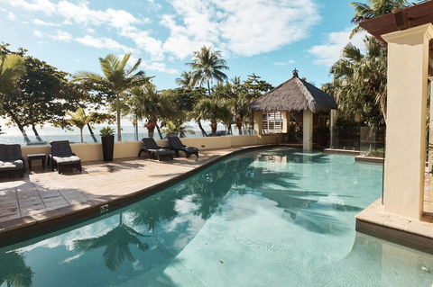 Sea Change Beachfront Apartments - Holiday Find 14