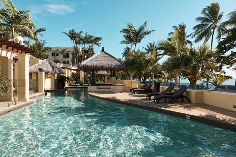 Sea Change Beachfront Apartments - Holiday Find 1