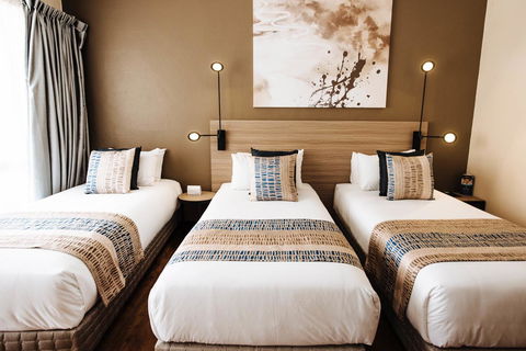 Mantra Club Croc - Holiday Find 18