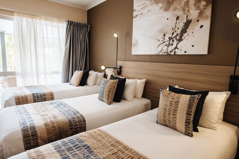 Mantra Club Croc - Holiday Find 22