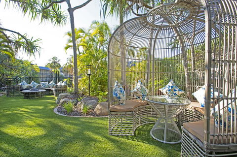 Mantra Club Croc - Holiday Find 2