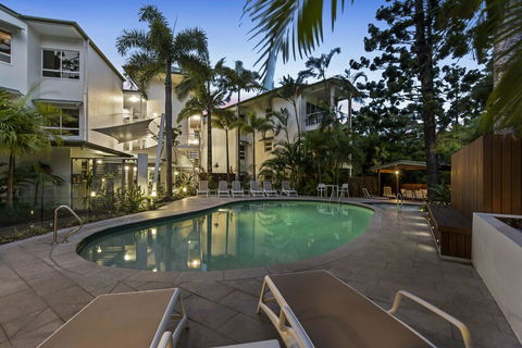 The Lookout Resort Noosa - Holiday Find 2