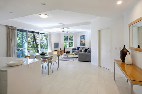 Emerald Noosa - Holiday Find 23