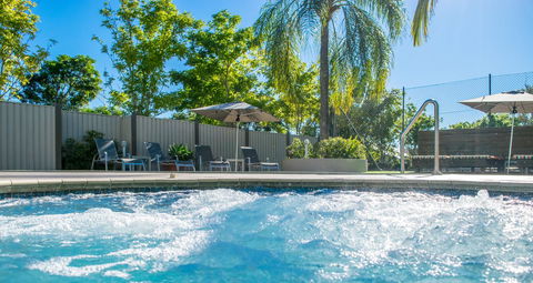 Noosa Hill Resort - Holiday Find 33