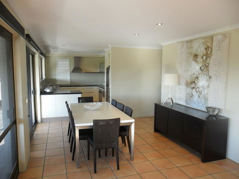 Myuna Holiday Apartments - Holiday Find 32