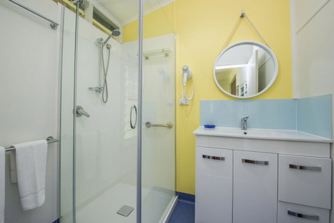 Kooyong Apartment 1 - Holiday Find 8