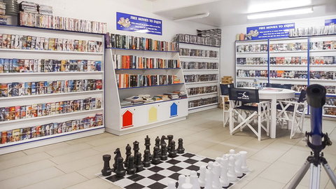 By The Sea Port Douglas - Holiday Find 23