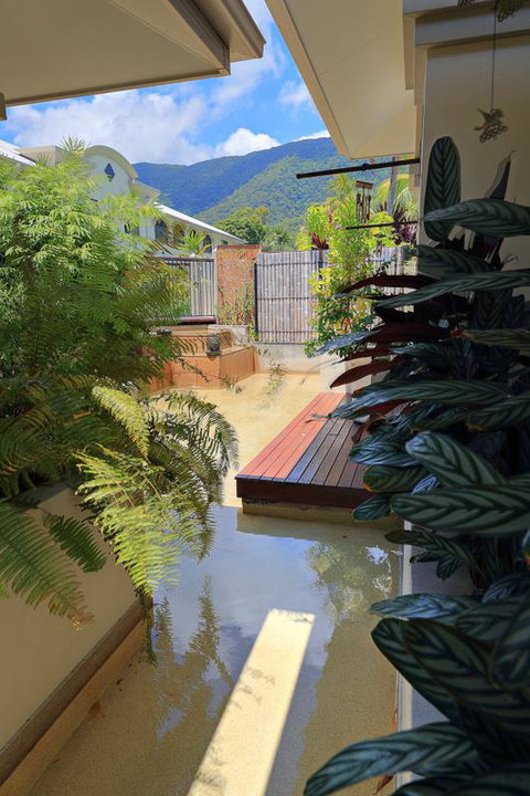 Mango Lagoon Sunbird Retreat - Holiday Find 24