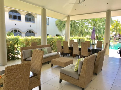Mango Lagoon Sunbird Retreat - Holiday Find 13
