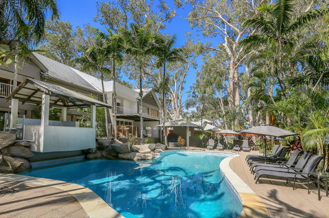 Paradise On The Beach Resort - Holiday Find 2