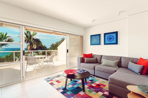 Netanya Noosa Beachfront Resort - Holiday Find 8