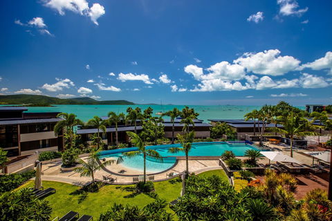 Mirage Whitsundays - Holiday Find 30