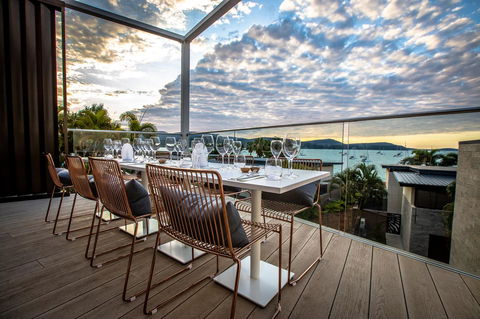 Mirage Whitsundays - Holiday Find 7