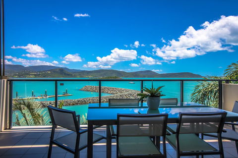 Mirage Whitsundays - Holiday Find 0