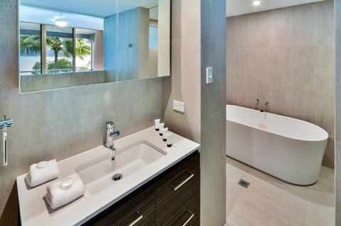 Frangipani 104 - Hamilton Island - Holiday Find 10